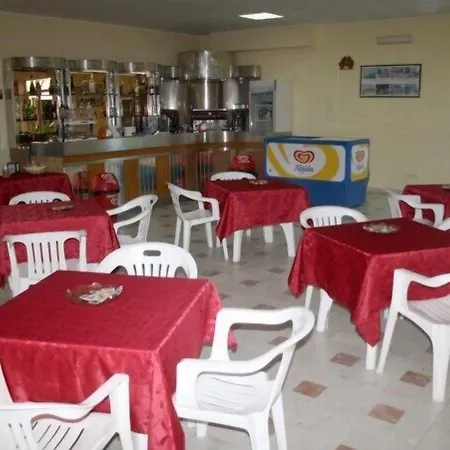 Baia Dello Stretto 3* Gallico Marina