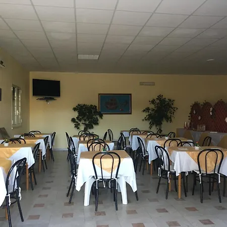 Baia Dello Stretto 3* Gallico Marina