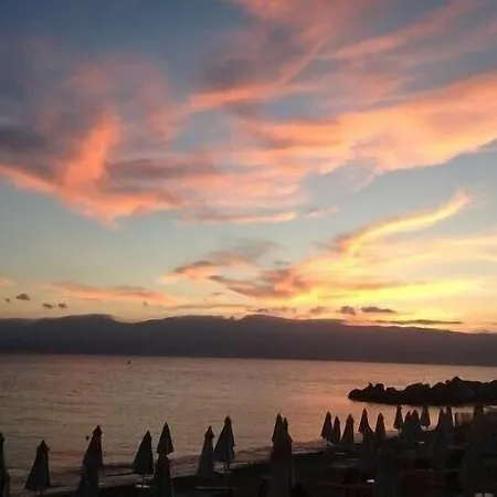 Baia Dello Stretto Nocleg ze śniadaniem 3*