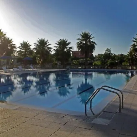 Bed and breakfast Baia Dello Stretto 3*