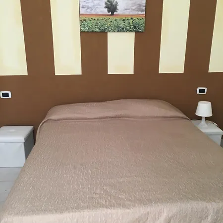 Baia Dello Stretto Bed and breakfast