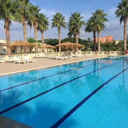 Baia Dello Stretto Gallico Marina