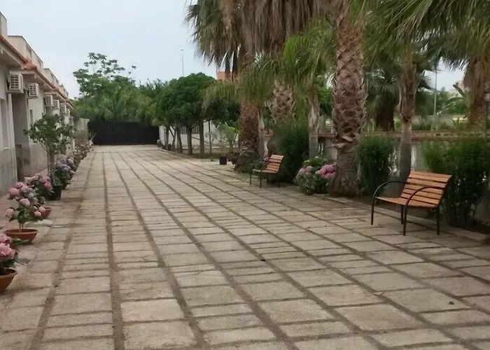 Baia Dello Stretto 住宿加早餐酒店