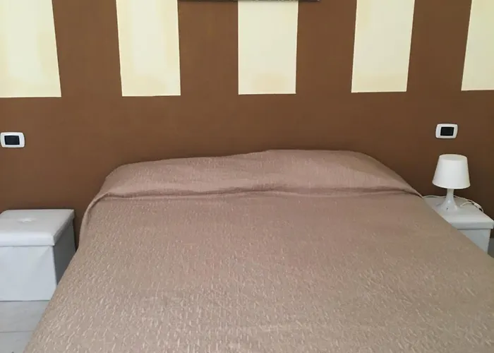 Baia Dello Stretto 住宿加早餐酒店