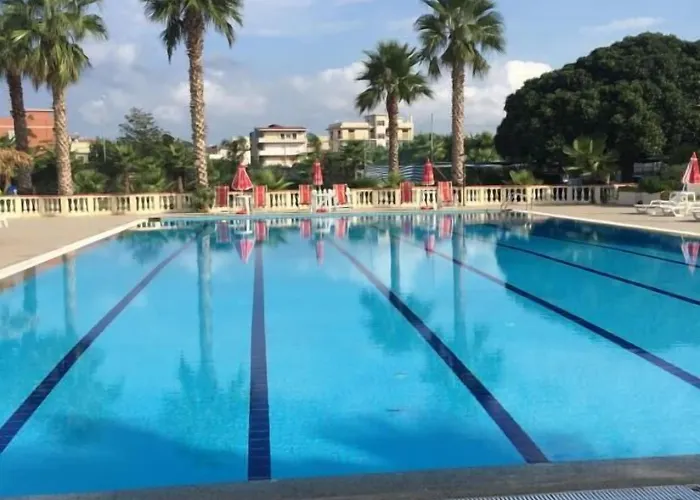 住宿加早餐酒店 Baia Dello Stretto Gallico Marina