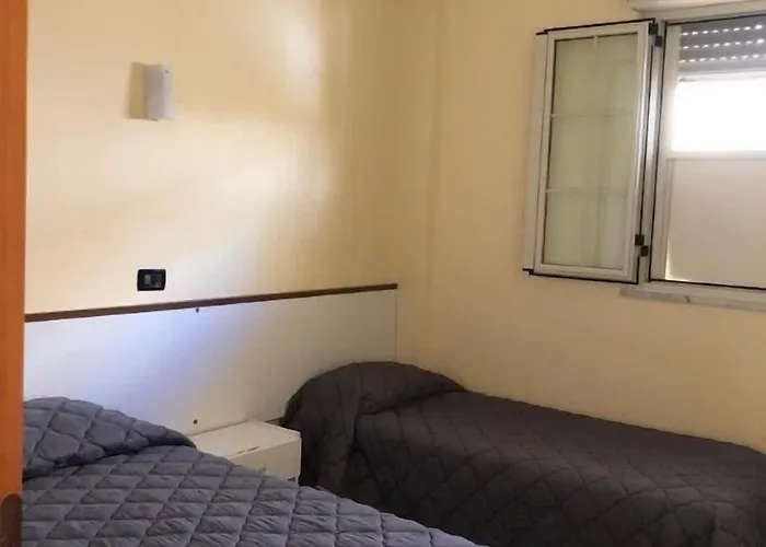 住宿加早餐酒店 Baia Dello Stretto